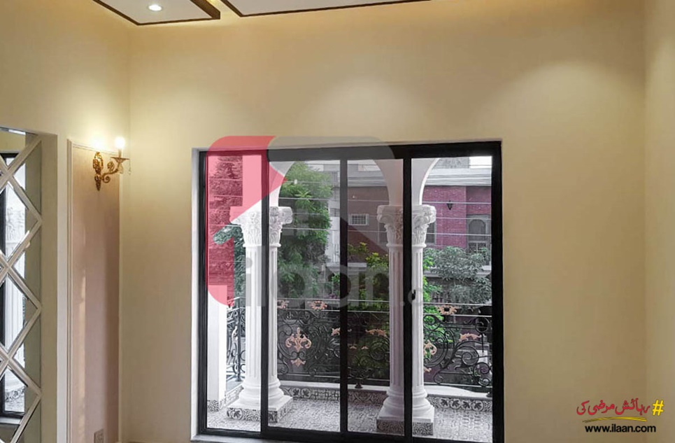 11.5 Marla House for Sale in Block Z, Phase 3, DHA Lahore