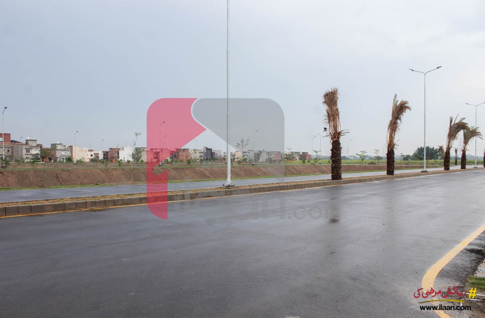 10 Marla Plot for Sale in Crystal Block, Park View City, Lahore