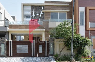 10 Marla House for Sale in Phase 8 - Air Avenue, DHA Lahore