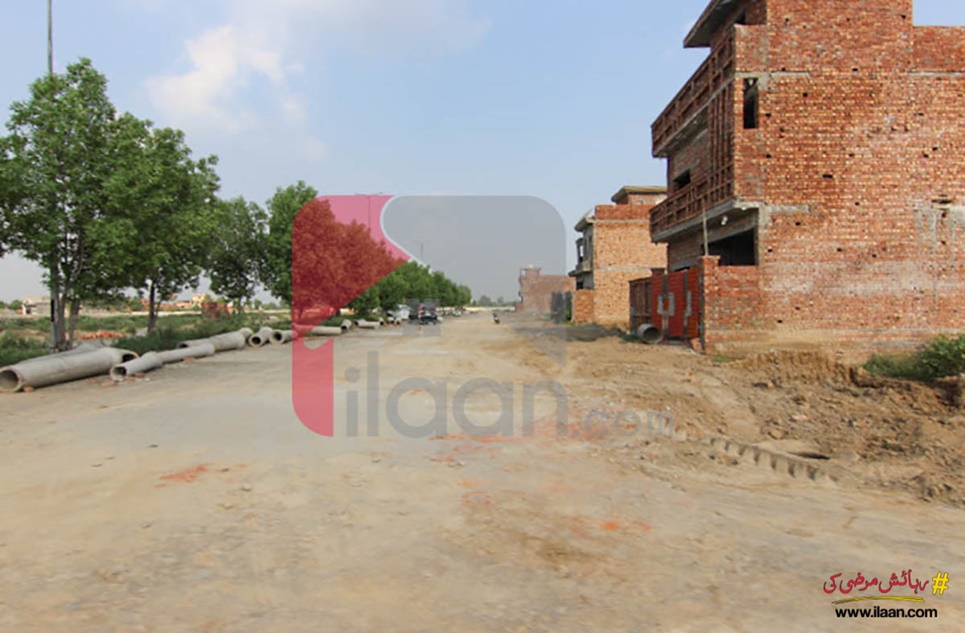 10 Marla Plot for Sale in Grand Avenues Housing Scheme, Lahore