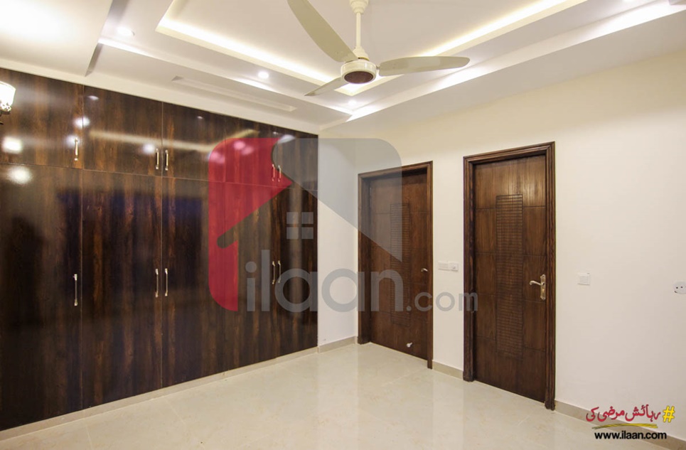 10 Marla House for Sale in Block D, Phase 6, DHA Lahore
