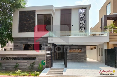 10 Marla House for Sale in Sector C, Bahria Town, Lahore