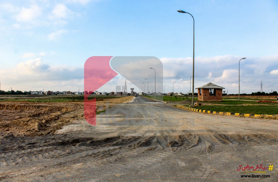 8 Marla Commercial Plot for Sale in Bagh-e-Iram, Lahore 