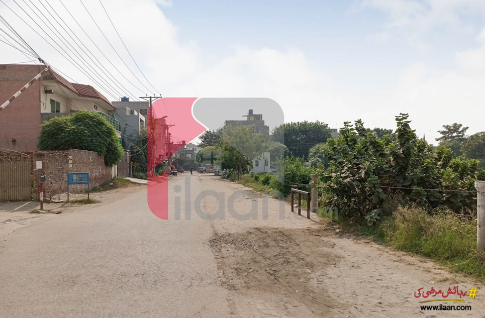 9 Marla Plot for Sale in Nawab Town, Lahore