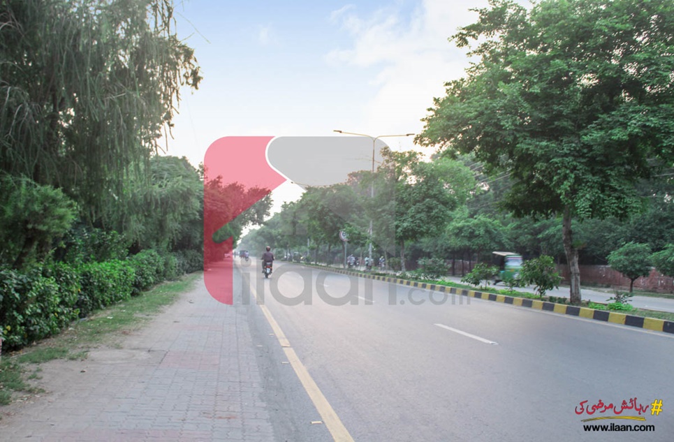 2700 Sq.ft Office for Rent on Wahdat Road, Lahore