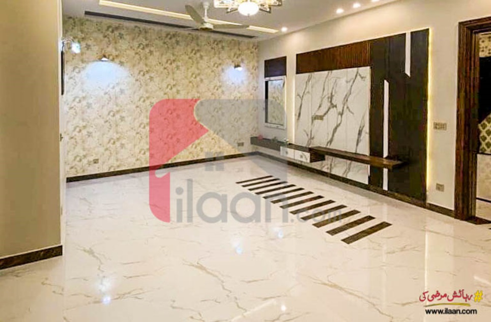 11 Marla House for Sale in Takbeer Block, Sector B, Bahria Town, Lahore