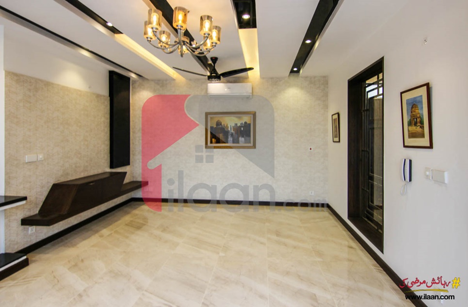 1 Kanal House for Sale in Block N, Phase 6, DHA Lahore