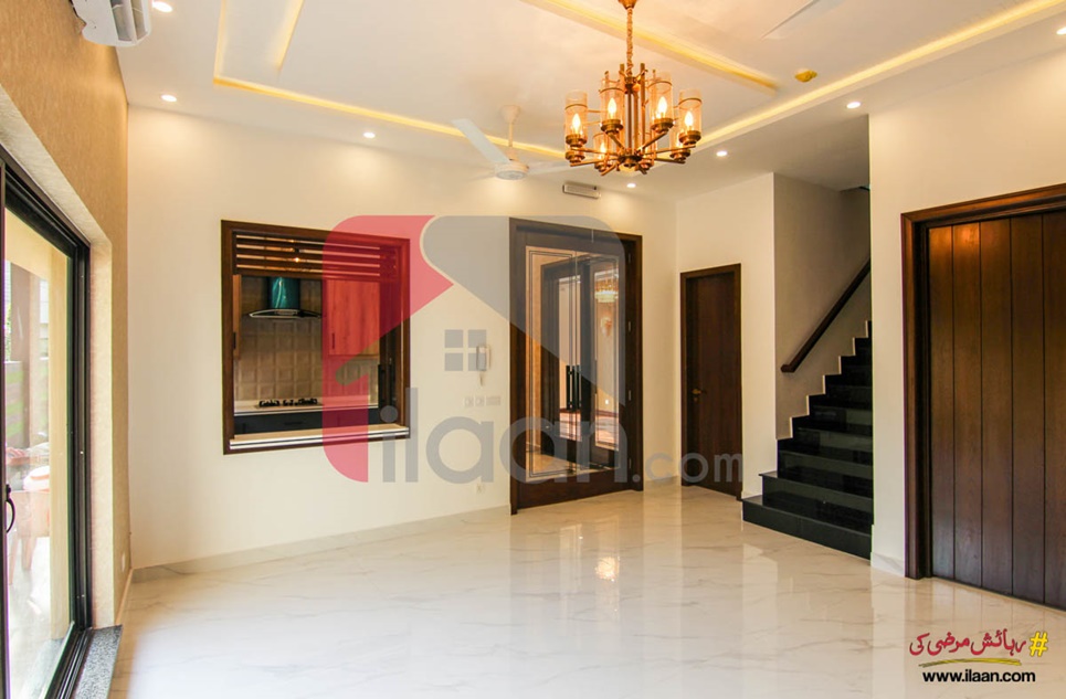 10 Marla House for Sale in Block D, Phase 4, DHA Lahore
