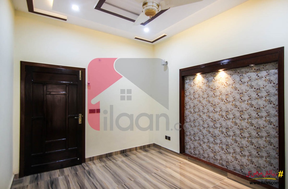 8 Marla House for Sale in Ali Block, Sector B, Bahria Town, Lahore