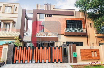 10 Marla House for Sale in Jasmine Block, Sector C, Bahria Town, Lahore