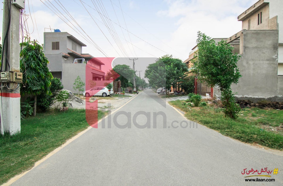 17 Marla Plot for Sale in Sunny Park, Lahore