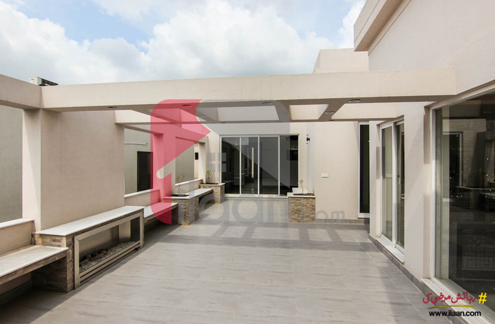 1 Kanal House for Sale in Block X, Phase 3, DHA Lahore