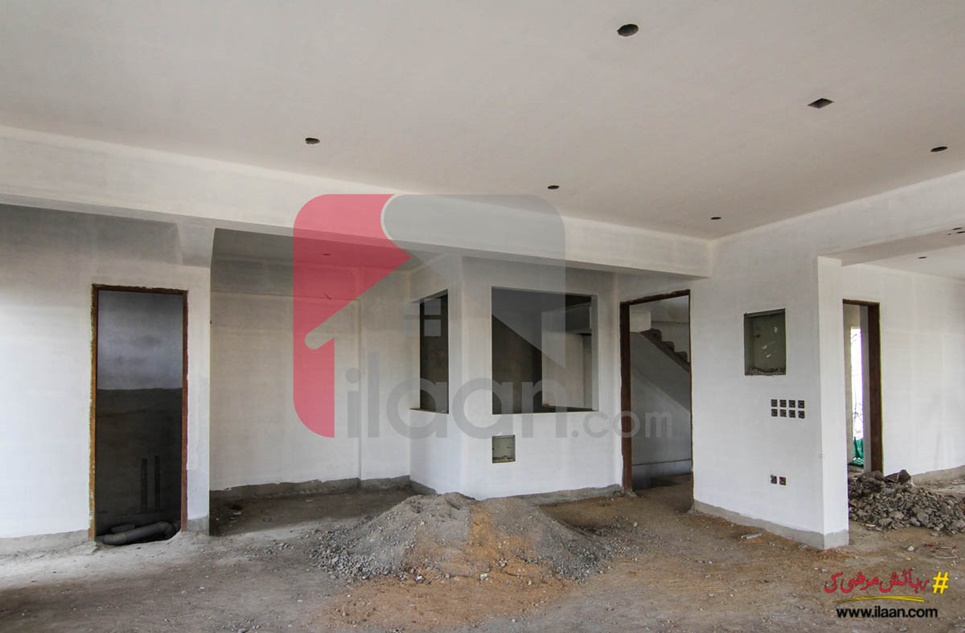 200 Sq.yd Plaza for Sale in Phase 8, DHA Karachi