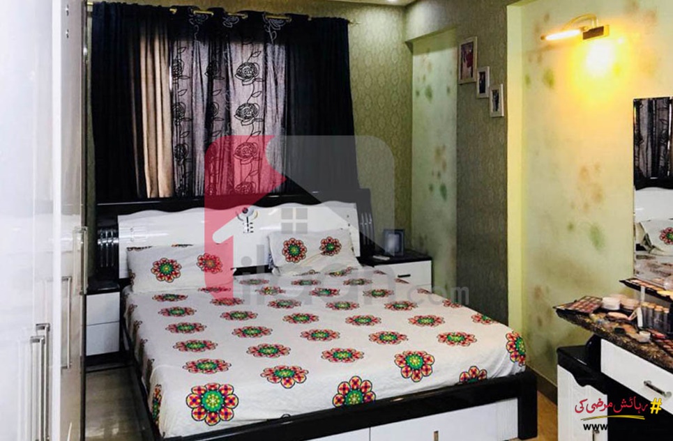 3 Bed Apartment for Sale (Third Floor) in Guru Mandir Chorangi, Karachi