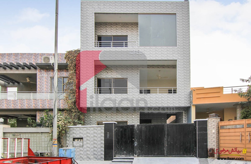 10 Marla House for Rent in Iqbal Avenue, Lahore
