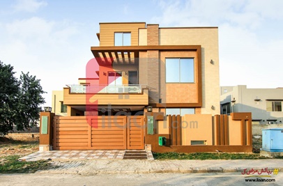 10 Marla House for Sale in Talha Block, Sector E, Bahria Town, Lahore