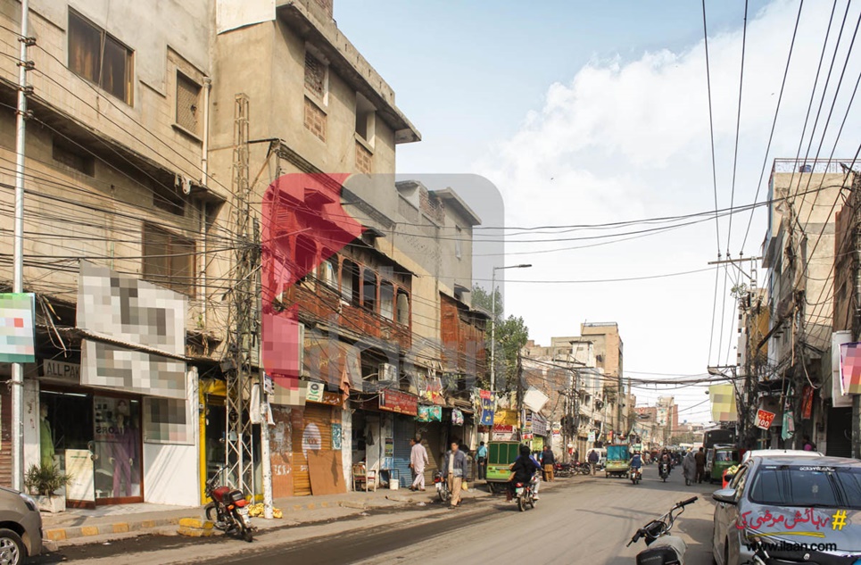 2 Kanal 2 Marla Commercial Plot for Sale on Temple Road, Lahore