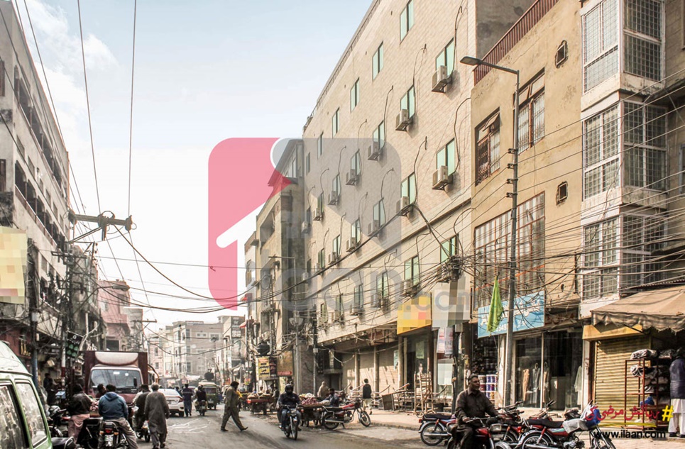 0.5 Marla Shop for Rent on Temple Road, Lahore