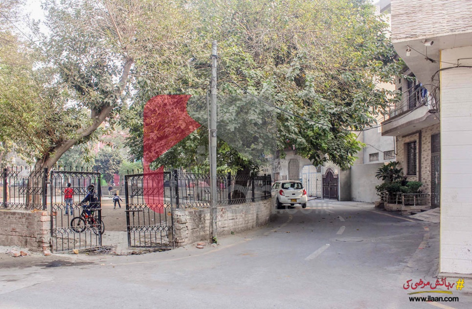 3 Marla House for Sale in Karim Park, Lahore