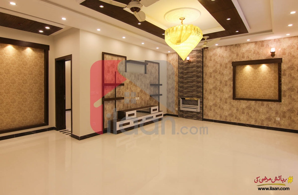 12 Marla House for Sale in Nargis Block, Sector C, Bahria Town, Lahore