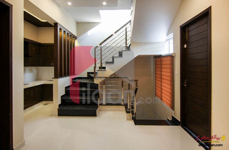 5 Marla House for Sale in Umer Block, Sector B, Bahria Town, Lahore