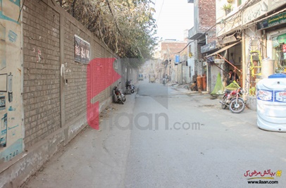 6 Marla House for Rent (First Floor) in Madina Colony, Lahore