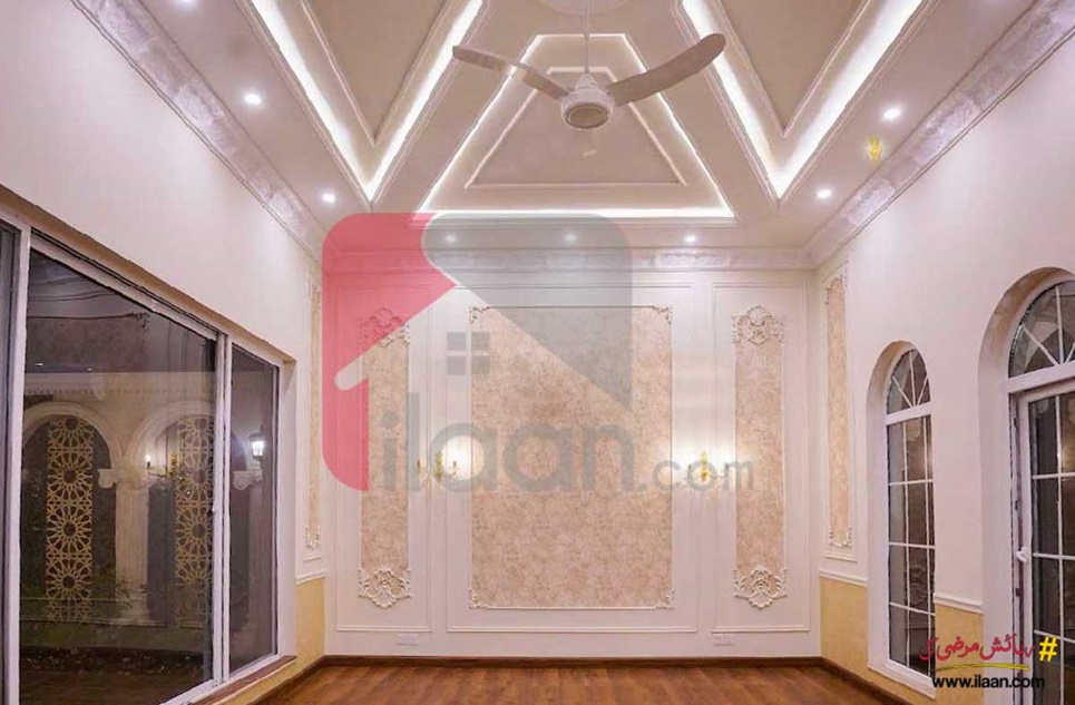 1 Kanal House for Sale in Block A, Phase 8, DHA Lahore