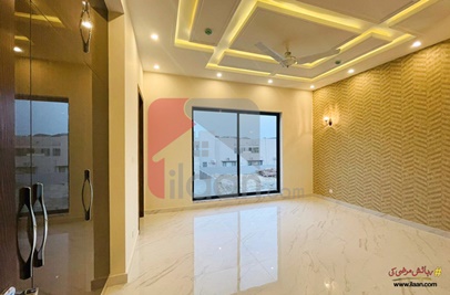 1 Kanal House for Sale in Block B, Phase 5, DHA Lahore