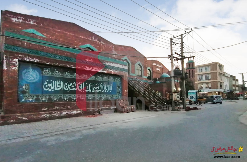 900 Sq.ft Shop for Sale in Block B, Canal Garden, Lahore