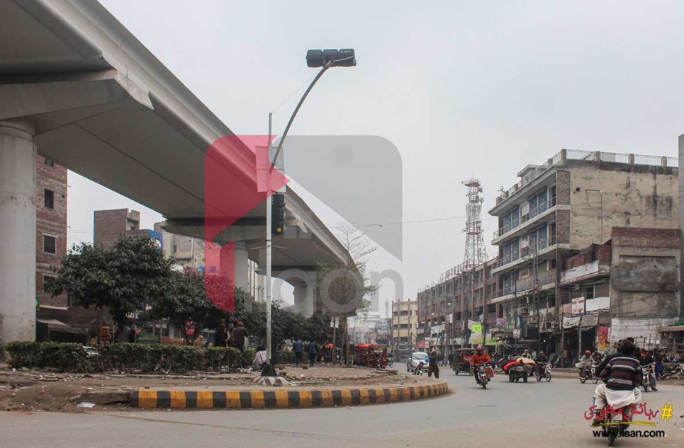108 Sq.ft Shop for Sale on Mcleod Road, Lahore