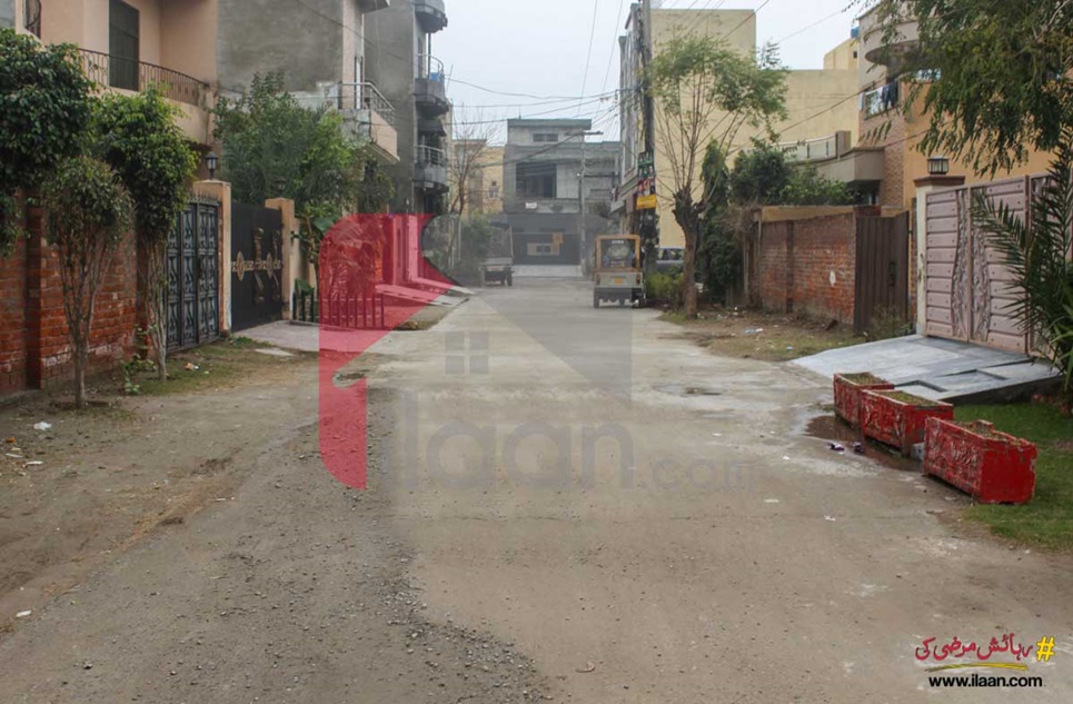 5 Marla Plot for Sale in Naz Town, Lahore
