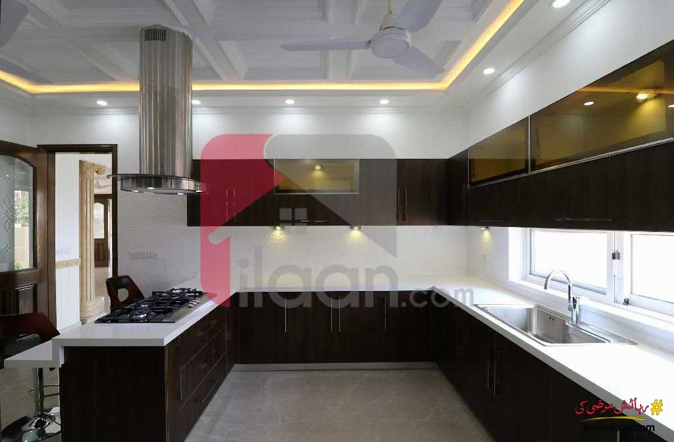 1 Kanal House for Sale in Phase 4, DHA Lahore