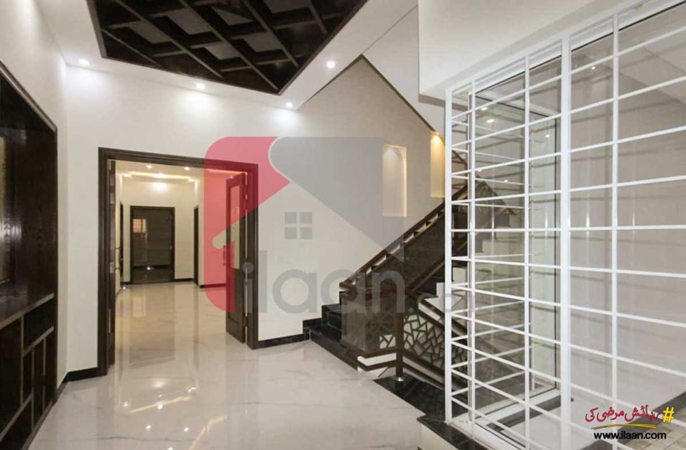 1 Kanal House for Sale in Phase 5, DHA Lahore