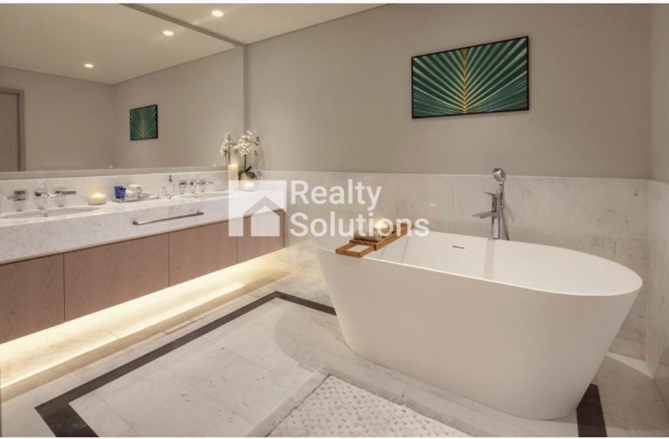 1 Beds Apartment for sale in Palm Jumeirah, Dubai, UAE
