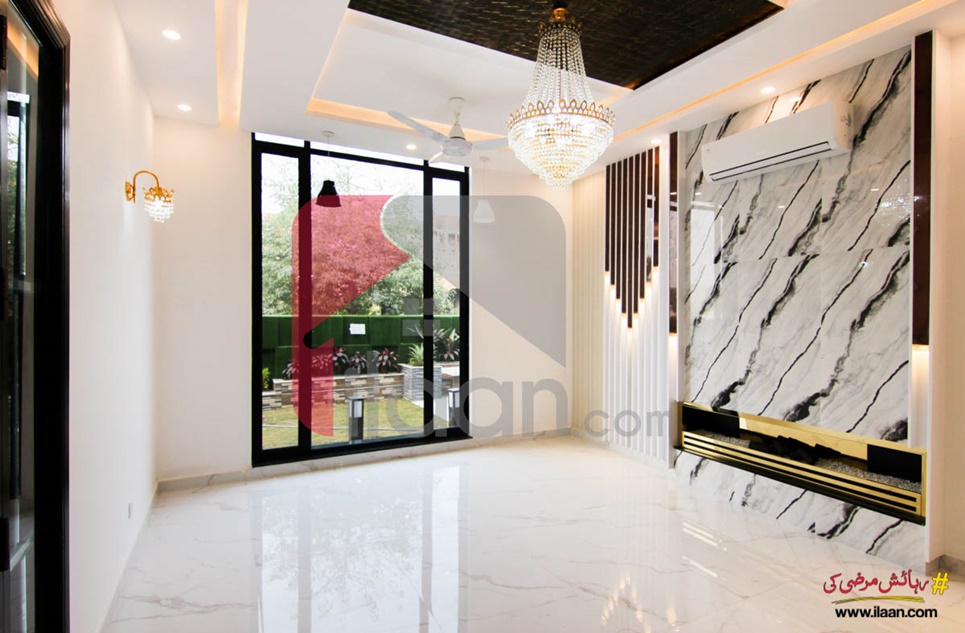 1 Kanal House for Sale in Block N, Phase 6, DHA Lahore