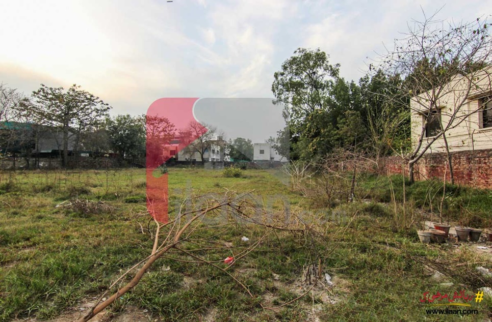 8 Kanal Commercial Plot for Sale near Liberty Round About, Gulberg-3, Lahore