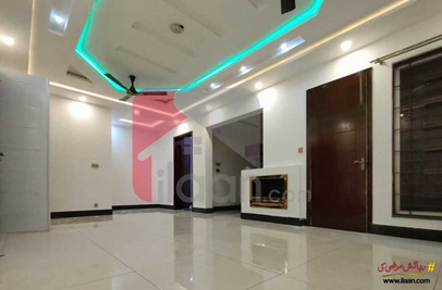 1 Kanal House (Upper Portion) for Rent in Phase 6, DHA Lahore