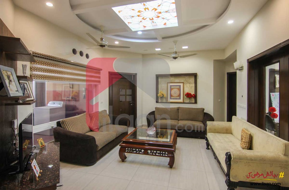2 Kanal House for Sale in Block H, Phase 6, DHA Lahore (Furnished)