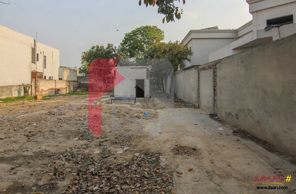 2 Kanal Plot for Sale in Block H, Model Town, Lahore