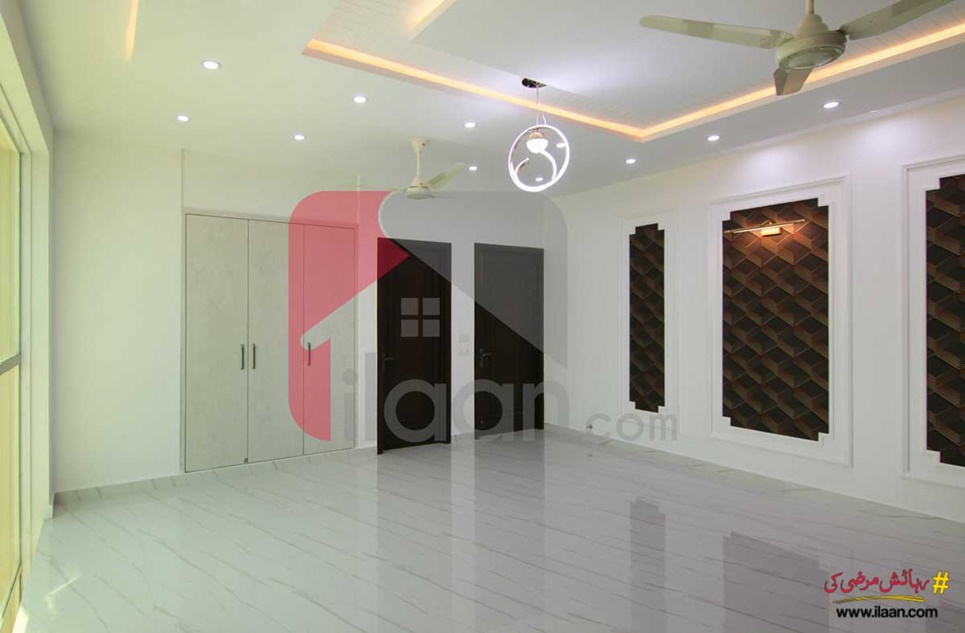 1 Kanal House for Sale in Block E, Phase 1, State Life Housing Society, Lahore