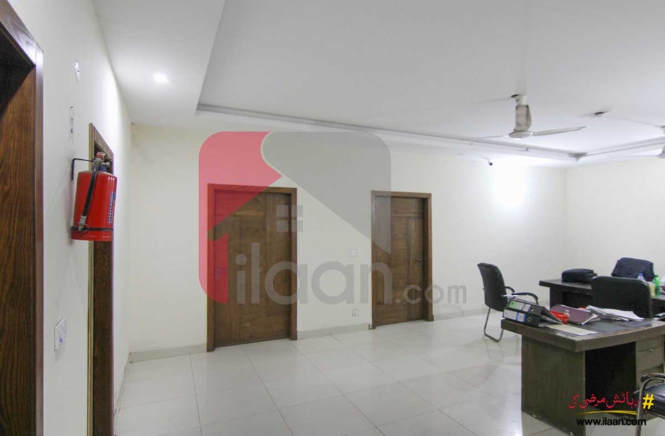 7 Marla Building for Sale in Shah Jamal, Lahore