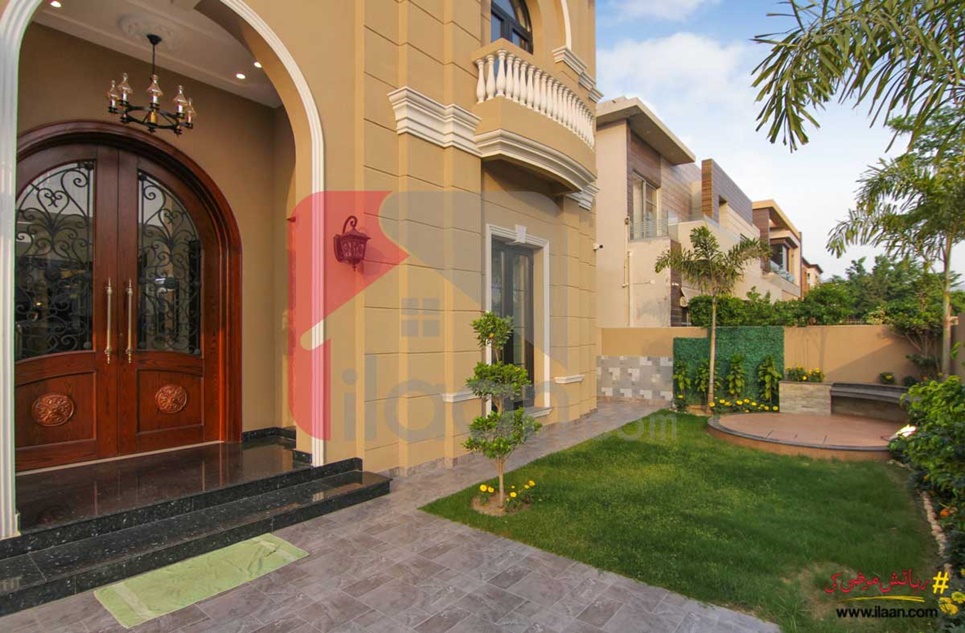 1 Kanal House for Sale in Block D, Phase 6, DHA Lahore