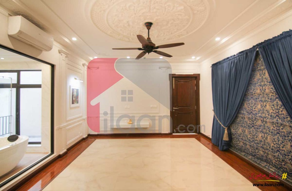 1 Kanal House for Sale in Block D, Phase 6, DHA Lahore