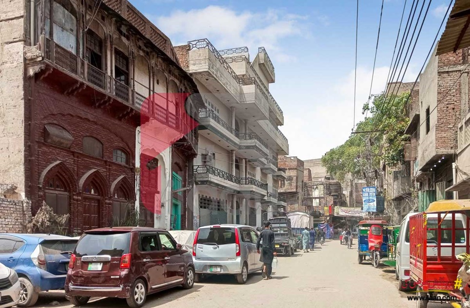 5 Marla Commercial Building for sale in Bhati Gate, Near Data Darbar, Lahore 