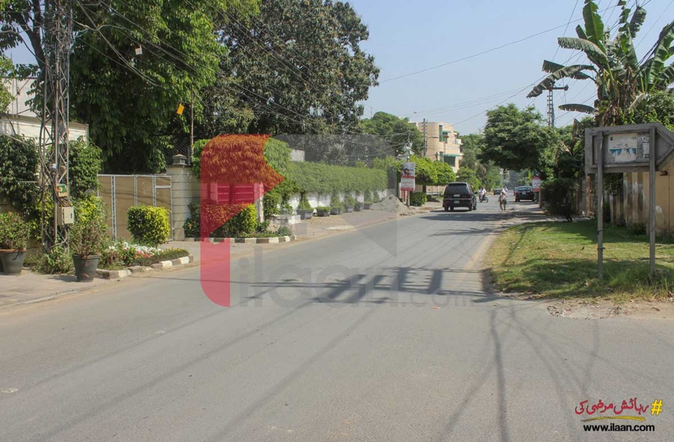 2 Kanal 4 Marla Plot for Sale in New Garden Town, Lahore