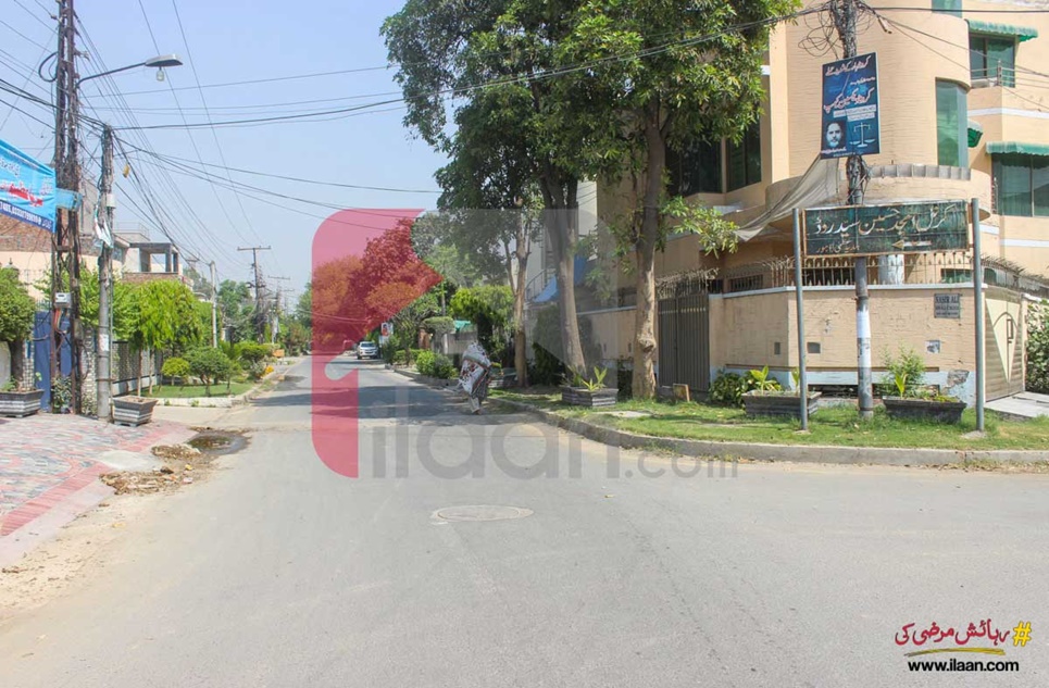 1.4 Marla Office for Sale in New Garden Town, Lahore