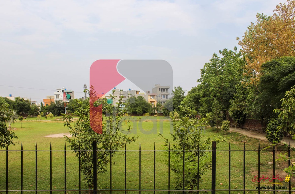 10 Marla Plot for Sale in PCSIR Staff Colony, Lahore