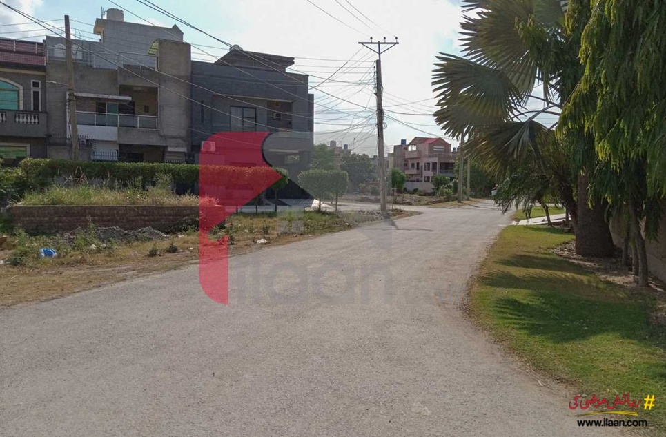 10 Marla House for Rent in Green Avenue Housing Society, Lahore