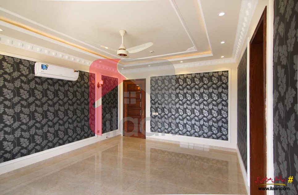 1 kanal House For Sale in Block D, Phase 6, DHA Lahore