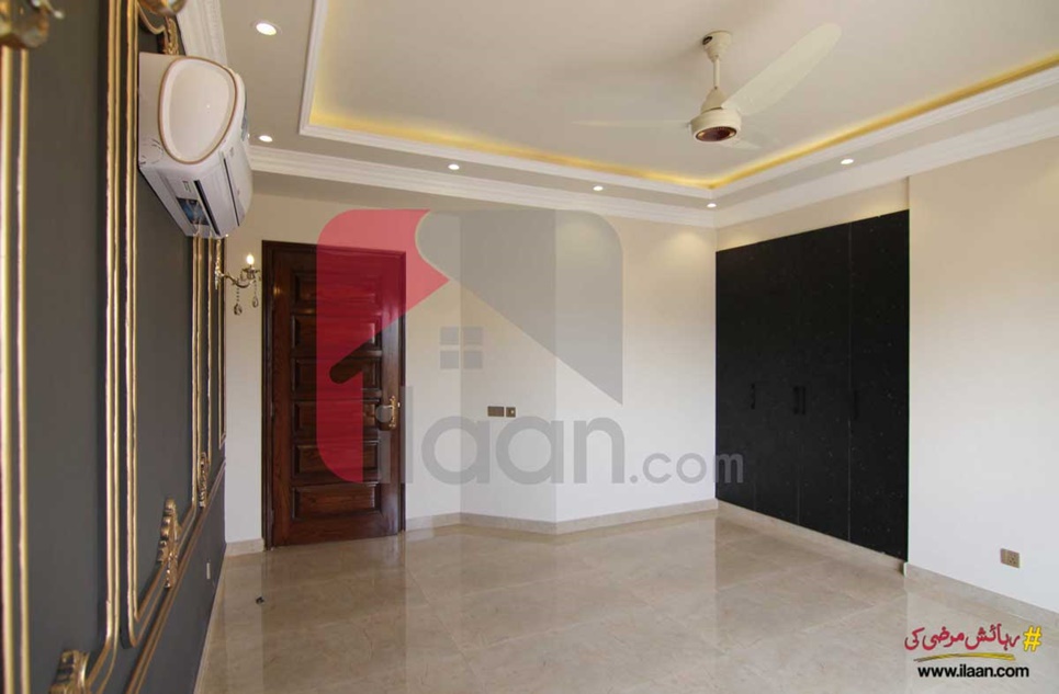 1 kanal House For Sale in Block D, Phase 6, DHA Lahore